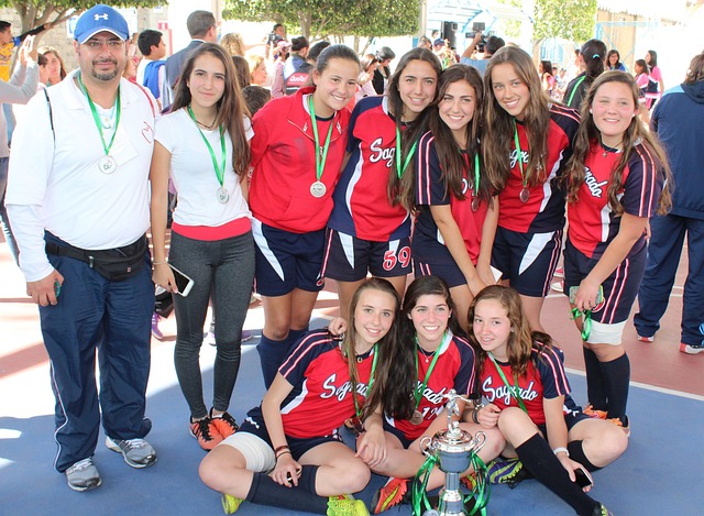 够学习游泳 够学习游泳